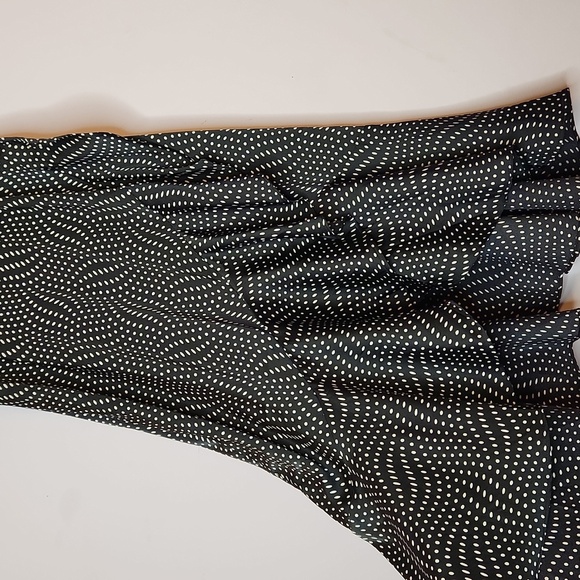 EXPRESS Black and White Polka Dot Maxi Dress, size M - Picture 2 of 9